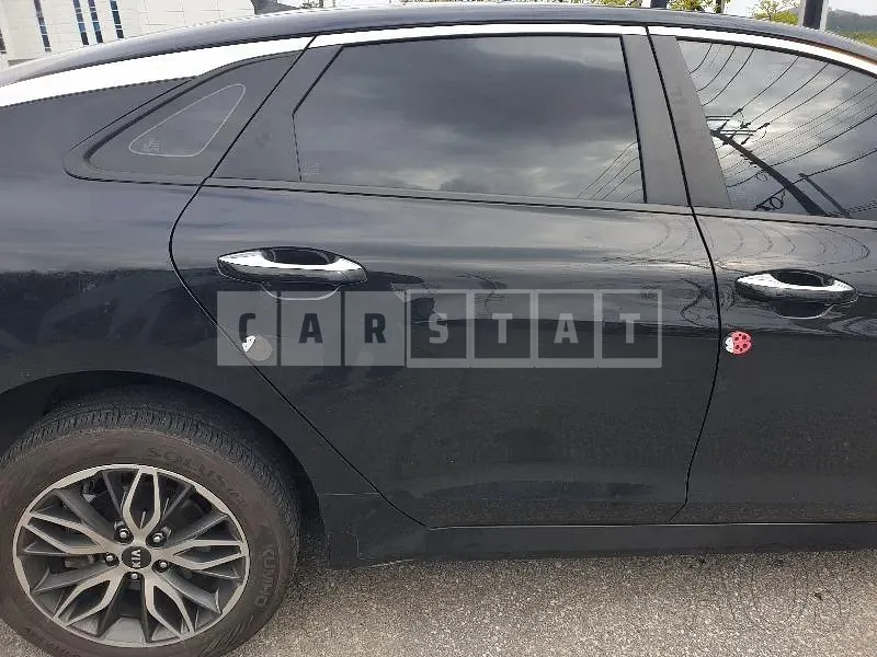 Photo 2 of 21: 2021 Kia K5 — Korean insurance auction
