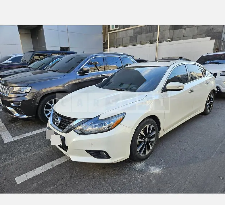 Photo 2 of 11: 2018 Nissan Altima 2.5 — Korean insurance auction