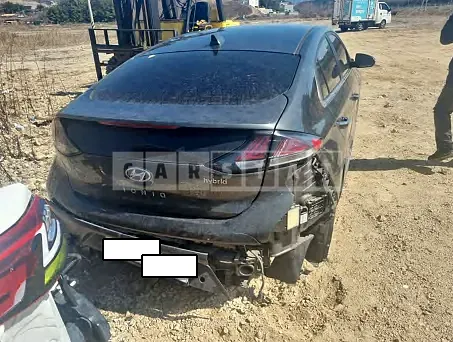 Photo 2 of 16: 2020 Hyundai Modern Ionic, VIN KMHC051CGLU216819 — Korean insurance auction