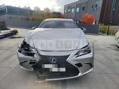 Photo 1 of 20: 2020 Lexus ES300h — Korean insurance auction