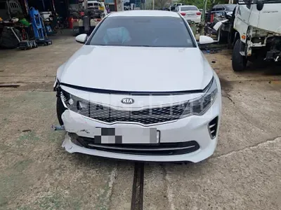 Photo 1 of 16: 2016 Kia K5 2.0(LPG) — Korean insurance auction