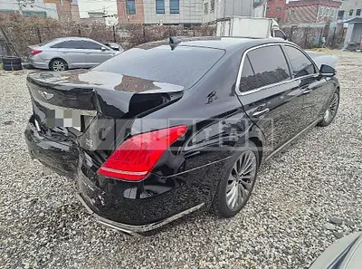 Photo 1 of 10: 2016 Genesis EQ900 — Korean insurance auction