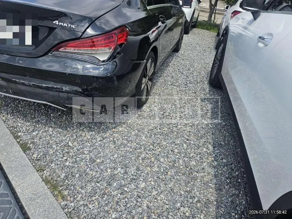 Photo 2 of 13: 2017 Mercedes-Benz CLA250 4Matic — Korean insurance auction