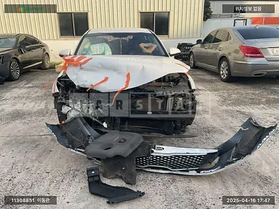 Photo 1 of 13: 2015 Kia K5, VIN KNAGX411BGA021229 — Korean insurance auction