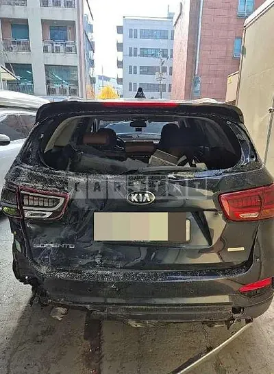 Photo 1 of 13: 2018 Kia Sorento — Korean insurance auction