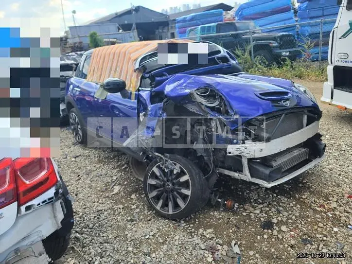 Photo 2 of 12: 2020 MINI Cooper S Five-Door (16 17 18) — Korean insurance auction