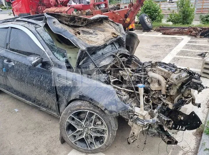 Photo 2 of 14: 2018 Kia K5 1.6, VIN KNAGW417GKA276215 — Korean insurance auction
