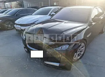 Photo 1 of 19: 2020 Jaguar XF 20d, VIN SAJBB4BN2LCY86667 — Korean insurance auction