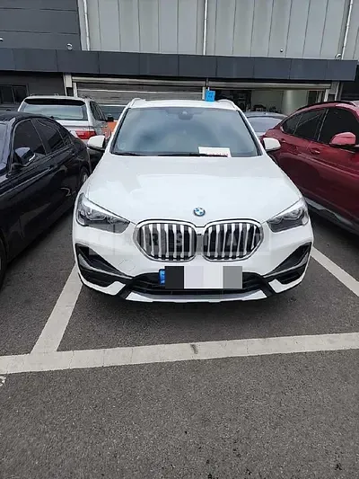 Photo 1 of 26: 2022 BMW X1 xDrive20i, VIN WBA11DG02N5V29729 — Korean insurance auction