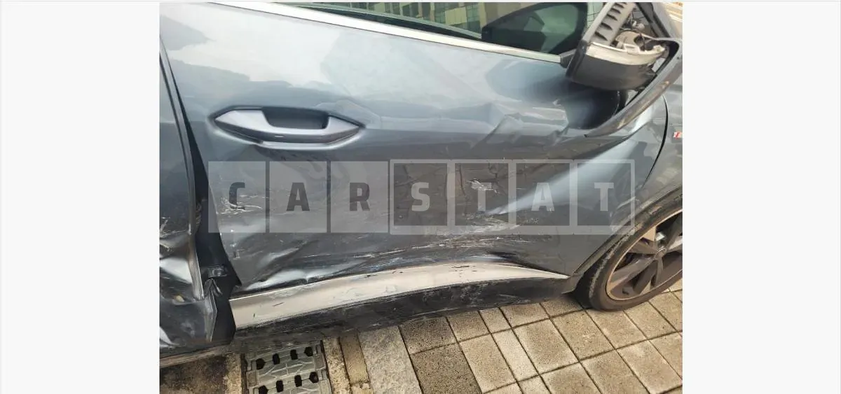 Photo 2 of 50: 2022 Audi Q4 e-tron 40 — Korean insurance auction
