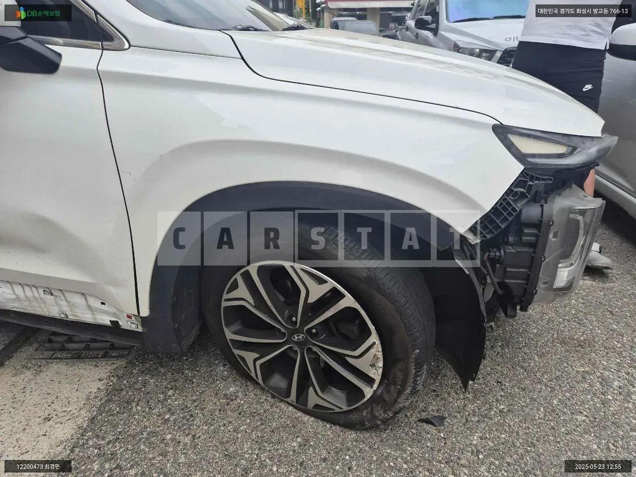 Photo 2 of 13: 2020 Hyundai Santa Fe, VIN KMHS281ABLU286228 — Korean insurance auction