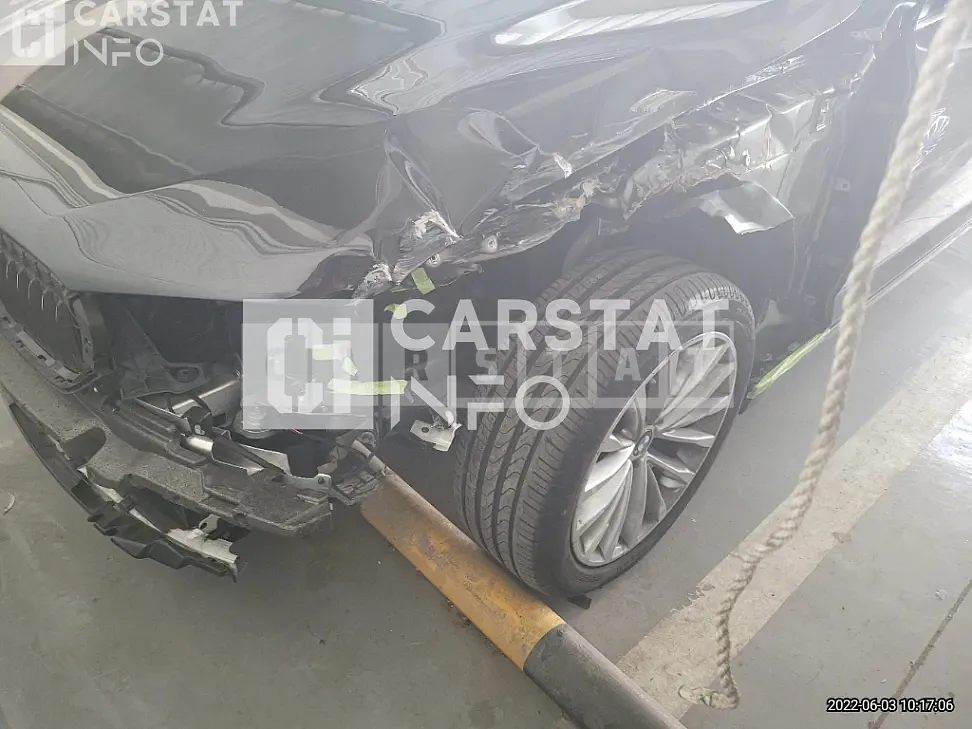 Photo 2 of 17: 2020 BMW 520d Luxury, VIN WBAJF310XLWW86811 — Korean insurance auction