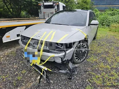 Photo 1 of 25: 2024 Hyundai IONIQ 5 Electric Car AWD — Korean insurance auction
