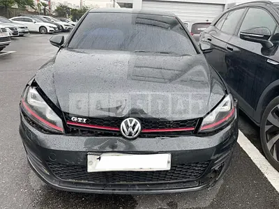 Photo 1 of 10: 2015 Volkswagen Golf GTI, VIN WVWZZZAUZFW302760 — Korean insurance auction