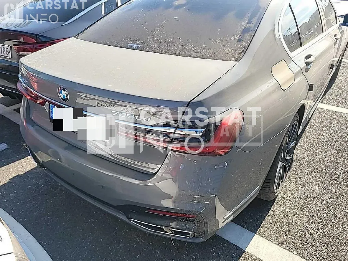 Photo 2 of 11: 2021 BMW Calm 730 Ld xDrive — Korean insurance auction