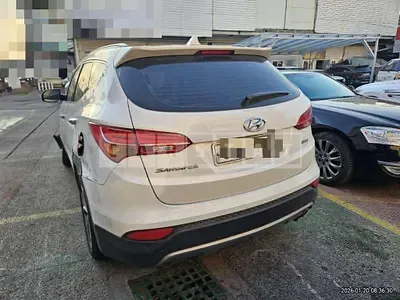 Photo 1 of 21: 2015 Hyundai Santa Fe DM — Korean insurance auction