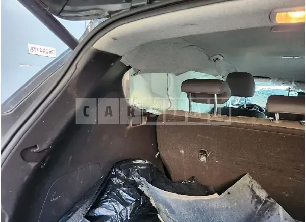 Photo 2 of 27: 2019 Hyundai Santa Fe — Korean insurance auction