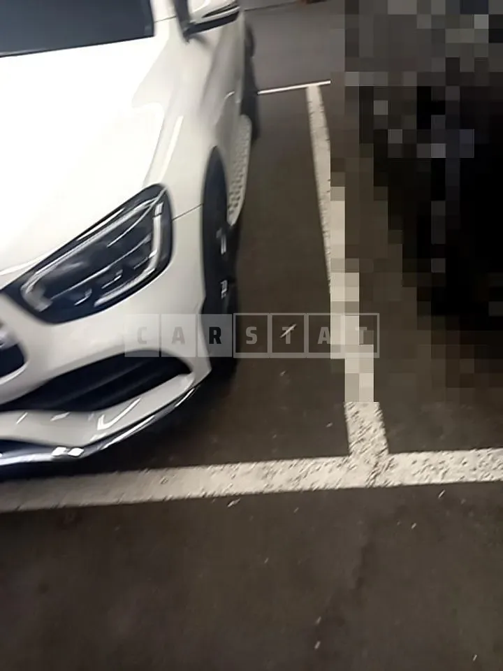 Photo 2 of 23: 2020 Mercedes-Benz GLC300 4Matic Coupe — Korean insurance auction
