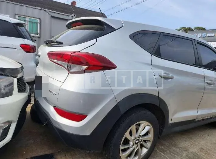 Photo 2 of 12: 2015 Hyundai Tucson TL — Korean insurance auction