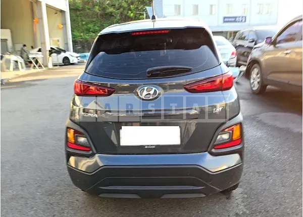 Photo 2 of 22: 2018 Hyundai Kona, VIN KMHK4815GJU129264 — Korean insurance auction