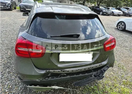 Photo 2 of 32: 2016 Mercedes-Benz GLA200d 4Matic — Korean insurance auction