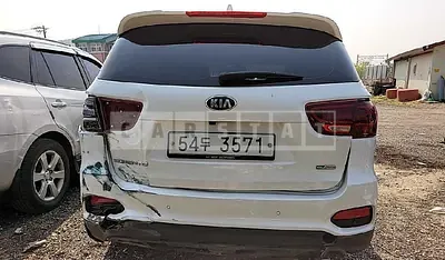 Photo 1 of 41: 2019 Kia Sorento, VIN KNAPG81ABKA471971 — Korean insurance auction
