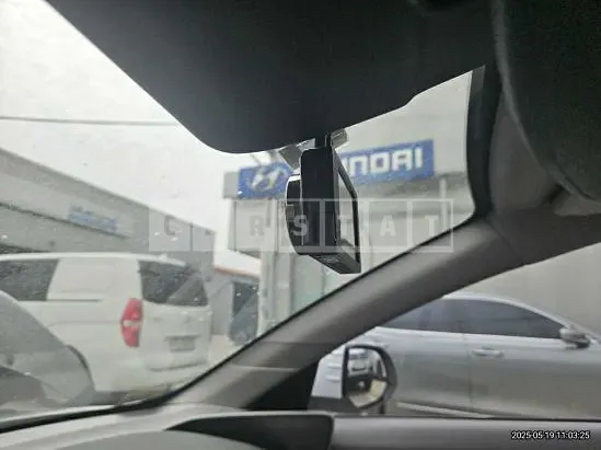 Photo 2 of 26: 2023 Hyundai IONIQ 6 — Korean insurance auction