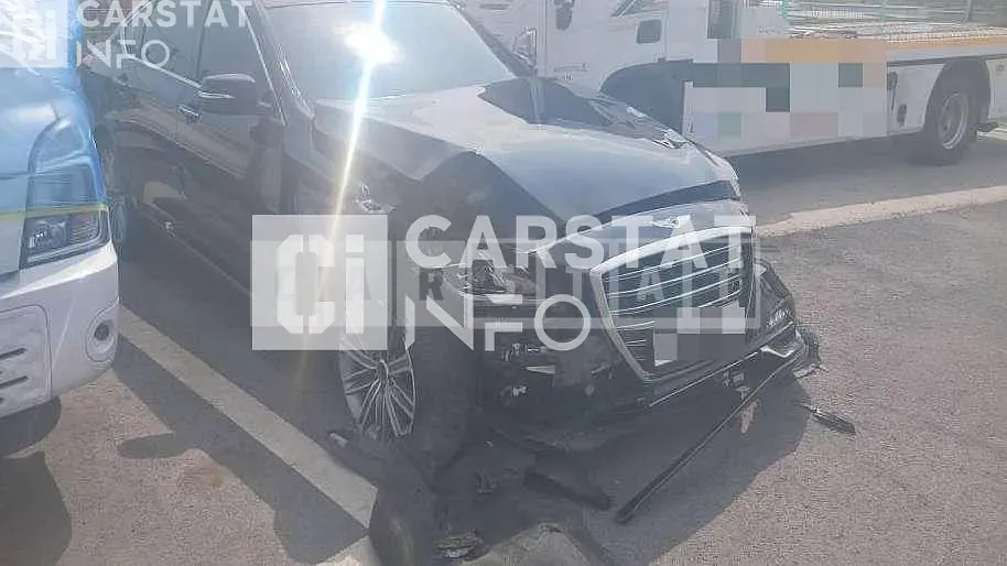 Photo 2 of 23: 2018 Genesis G80 3.3 — Korean insurance auction