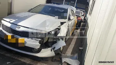 Photo 1 of 6: 2017 Kia K5 2.0(LPI) — Korean insurance auction