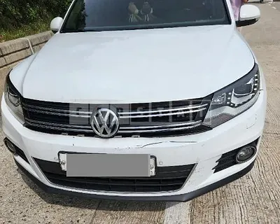 Photo 1 of 5: 2015 Volkswagen Tiguan 2.0 TDI Blue Motion, VIN WVGZZZ5NZFW576810 — Korean insurance auction