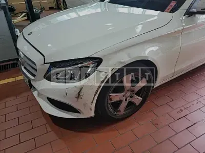 Photo 1 of 9: 2017 Mercedes-Benz C 200d, VIN WDDWF3HB5HR231201 — Korean insurance auction