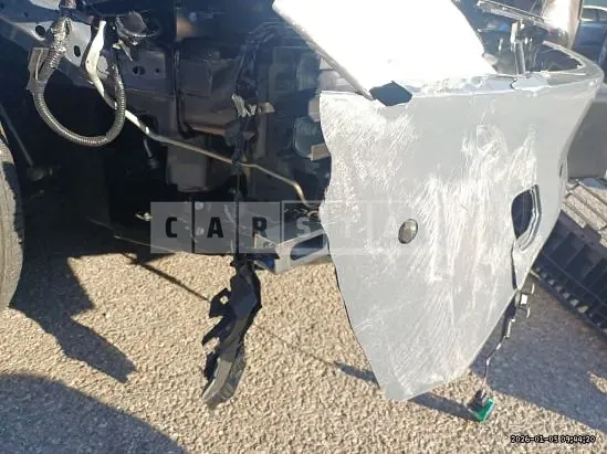 Photo 2 of 49: 2026 Toyota Prius 2WD — Korean insurance auction