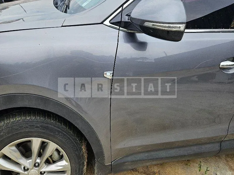 Photo 2 of 30: 2017 Hyundai Santa Fe DM — Korean insurance auction