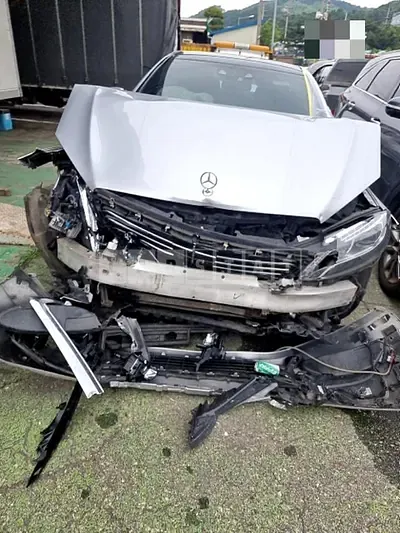 Photo 1 of 21: 2015 Mercedes-Benz S350 BlueTec L, VIN WDDUG3CB6FA157035 — Korean insurance auction