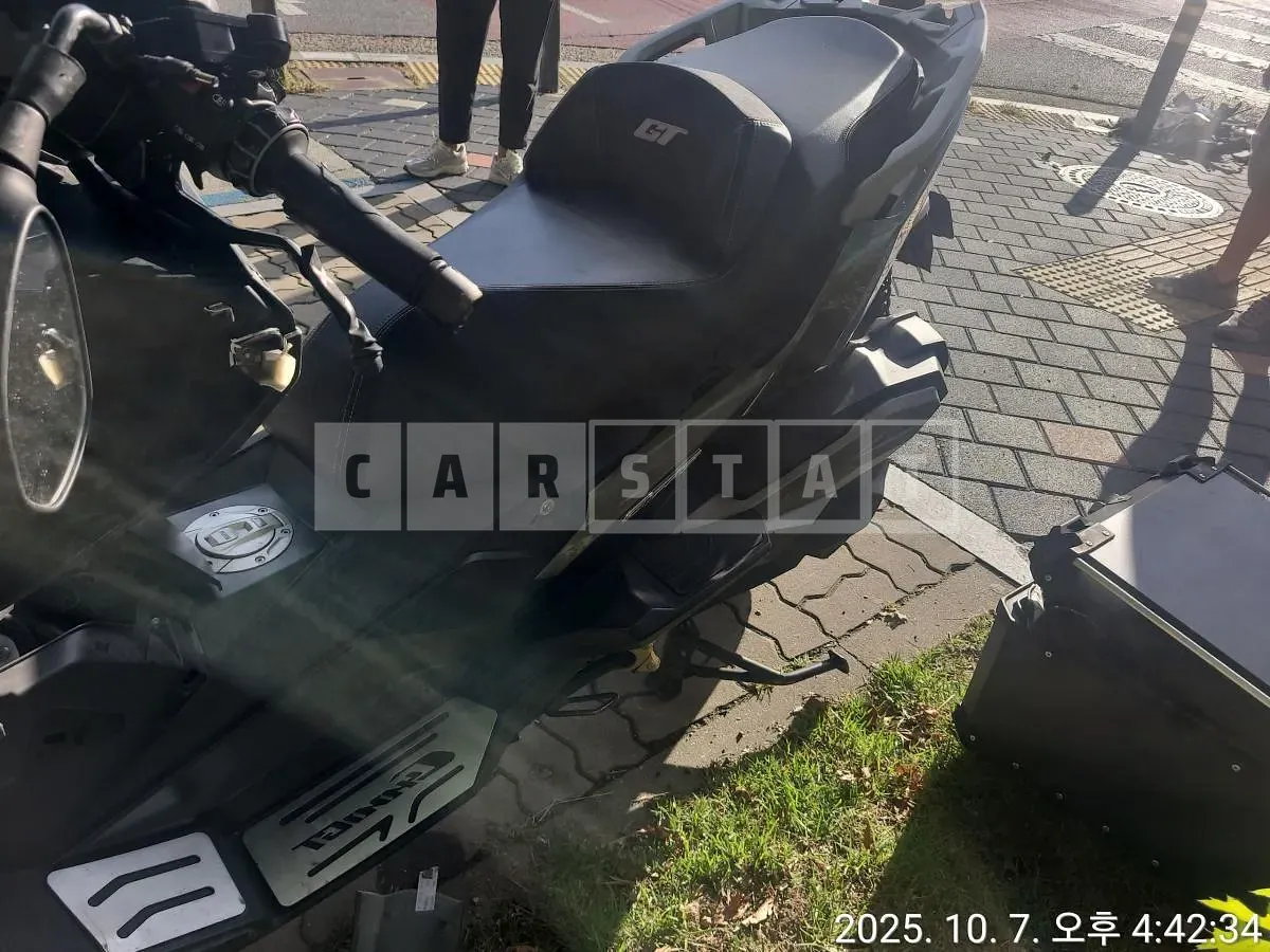 Photo 2 of 13: 2022 BMW (Two-Wheel) C 400 GT — Korean insurance auction
