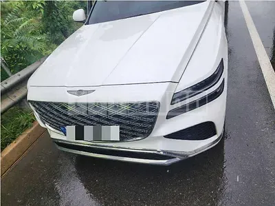 Photo 1 of 7: 2024 Genesis GV80 2.5 (4WD) — Korean insurance auction