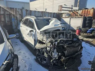 Photo 1 of 15: 2020 Hyundai Santa Fe, VIN KMHS381ABLU199985 — Korean insurance auction