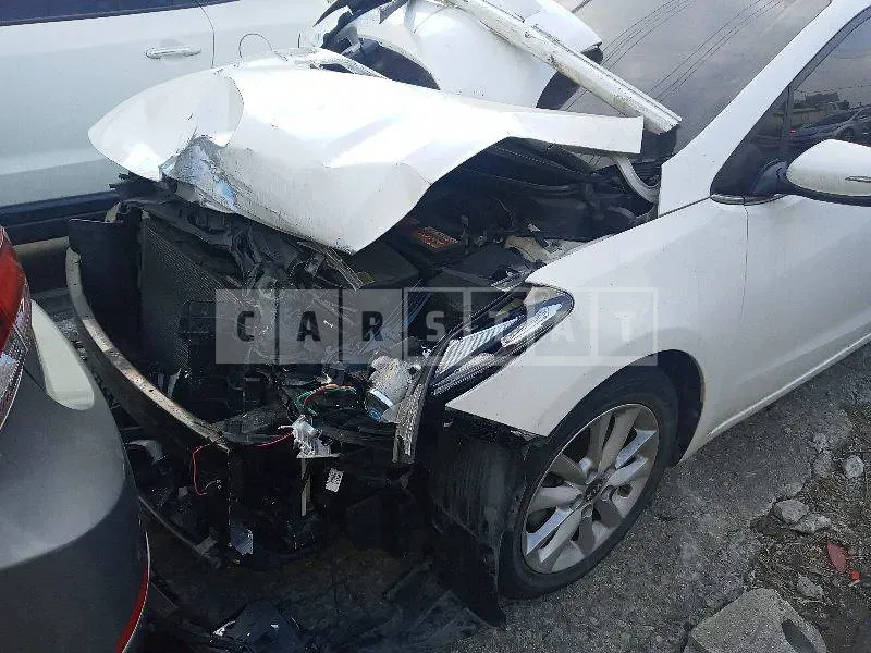 Photo 2 of 6: 2016 Kia K3 1.6 — Korean insurance auction