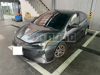 Photo 1 of 19: 2018 Toyota Prius — Korean insurance auction