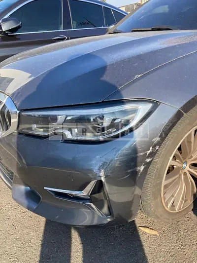 Photo 1 of 3: 2019 BMW (parts) 320d Light — Korean insurance auction