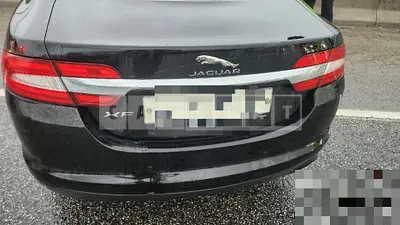 Photo 1 of 4: 2015 Jaguar XF 2.2d — Korean insurance auction