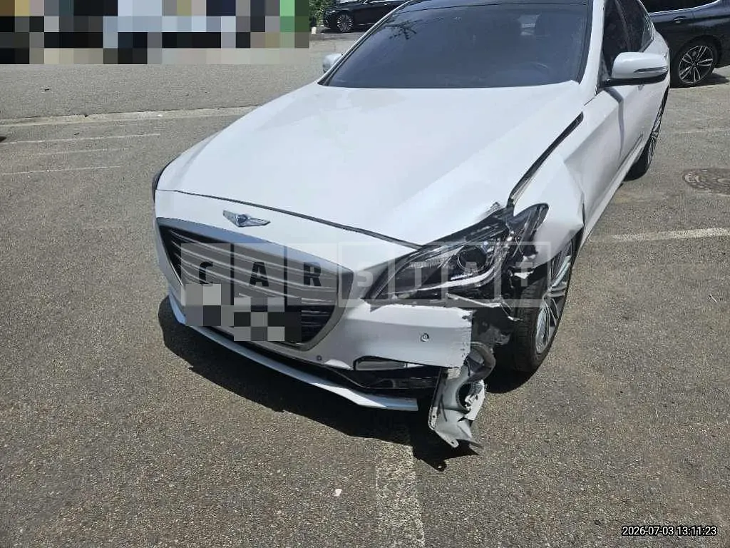Photo 2 of 12: 2016 Genesis G80 3.3 — Korean insurance auction