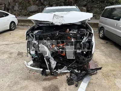 Photo 1 of 24: 2024 Hyundai Santa Fe, VIN KMHP5811BRU052927 — Korean insurance auction