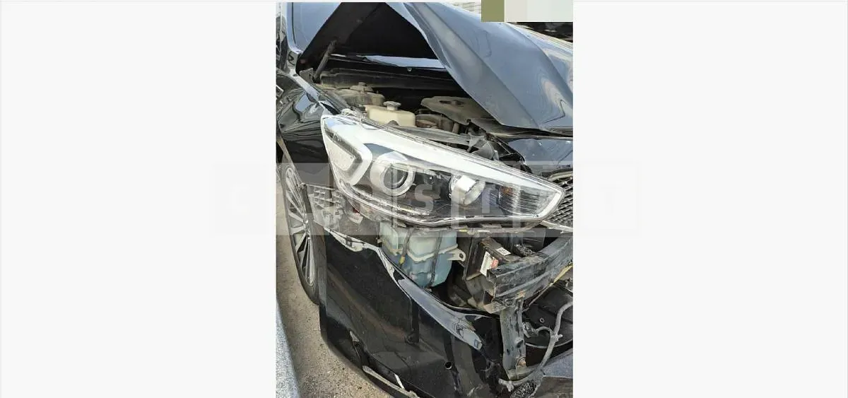 Photo 2 of 8: 2015 Kia K7 — Korean insurance auction