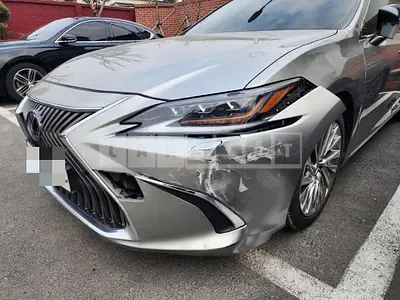 Photo 1 of 2: 2019 Lexus (parts) ES300h Headlamp — Korean insurance auction