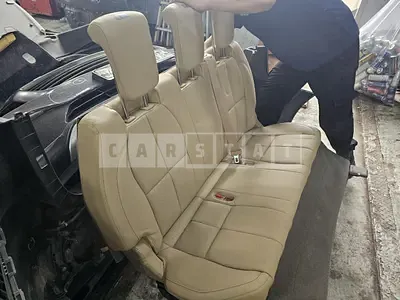 Photo 1 of 2: 2018 Kia Auto Parts Carnival High Limousine, VIN KNAME811BKS475437 — Korean insurance auction