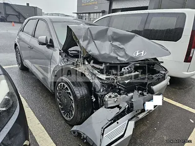 Photo 1 of 26: 2022 Hyundai Modern Ionic 5 — Korean insurance auction