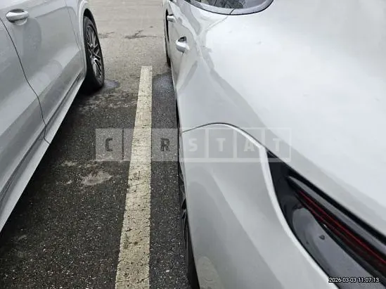 Photo 2 of 37: 2025 Porsche Panamera 4 (5-Seater) — Korean insurance auction
