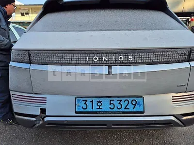 Photo 1 of 43: 2022 Hyundai Modern Ionic 5 — Korean insurance auction