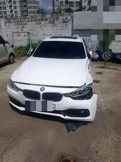Photo 1 of 21: 2015 BMW 320d EfficientDynamics Edi — Korean insurance auction
